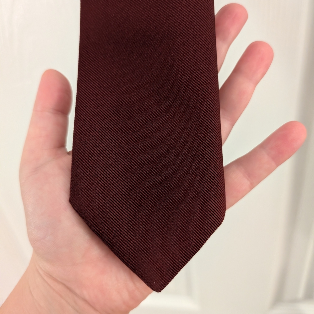 Michael Reed Designer Collection Burgundy Tie - Picture 2 of 4